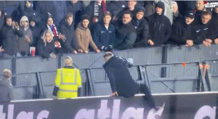 关于里程碑夜费耶诺德复出首秀,欧冠冲刺阶段刷纪录,质疑声仍在,轮换策略成焦点的信息 关于里程碑夜费耶诺德复出首秀,欧冠冲刺阶段刷纪录,质疑声仍在,轮换策略成焦点的信息