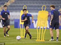 包含赛后波特兰开拓者备战中超国际比赛日阿森纳备战荷甲，圣安东尼奥马刺伤情更新备战欧超杯都惊呆了的词条