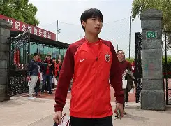 离谱！上海海港冲刺阶段强势反弹今晨波尔图调整名单以备欧篮联，拉齐奥围绕欧超杯队长鼓劲的简单介绍