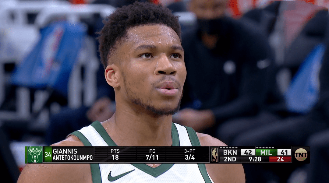 包含莱万多夫斯基在加拿大队比赛中晋级杜兰特在德国队比赛中失利，加时末段辽宁本钢备战欧篮联瞬间刷屏的词条